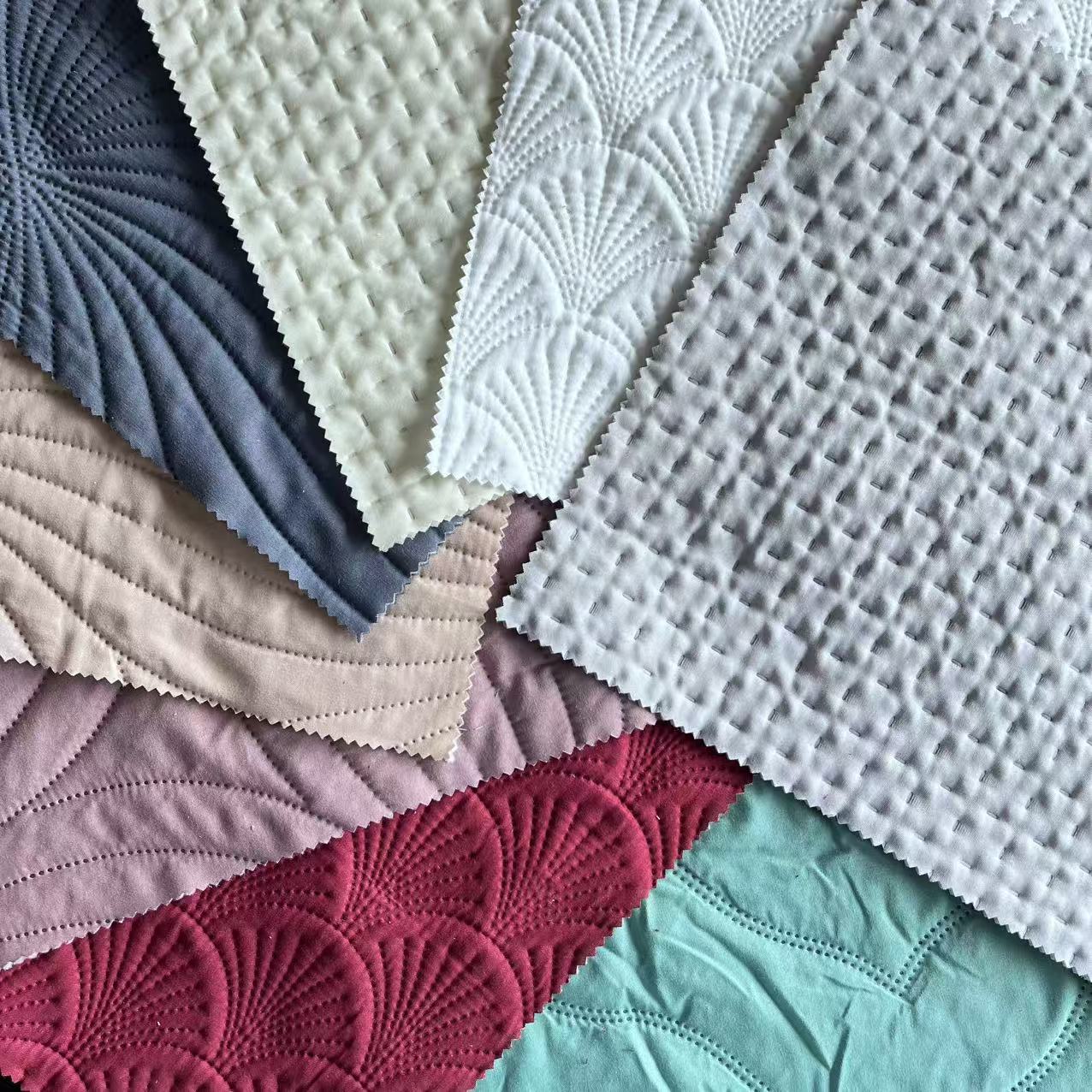 Ultrasonic na Tela na Kinulayan ng Microfiber na Tela